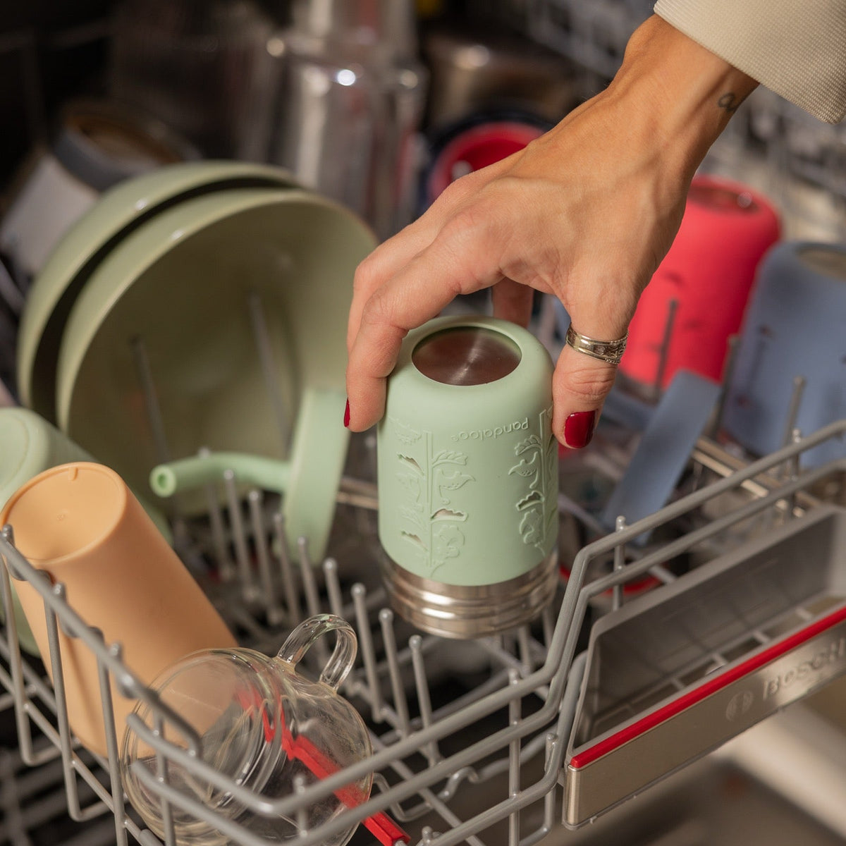 How to Clean Your Glass Tumbler and Stainless Steel Straws