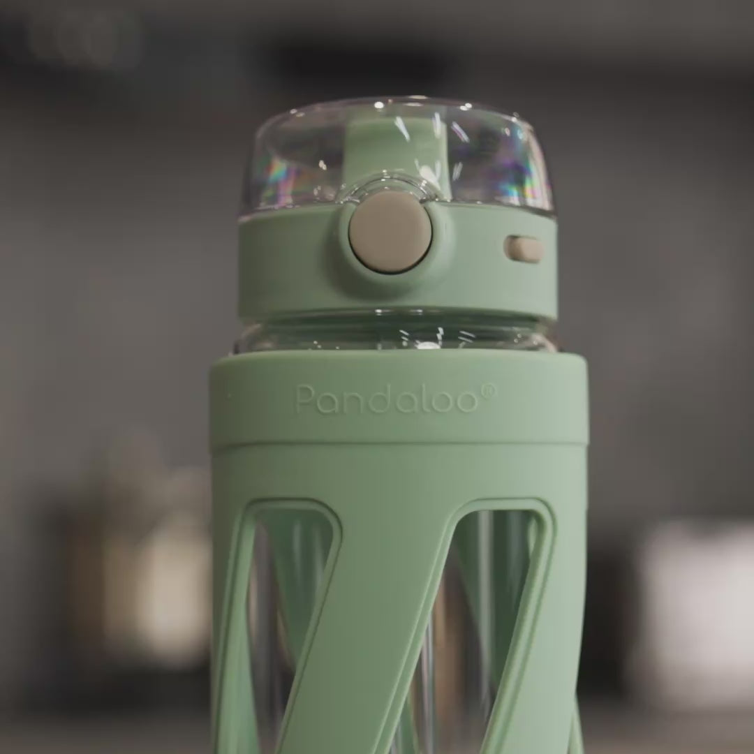 Load video: Orbit 32 oz Glass Water Bottle – Pool Cabana